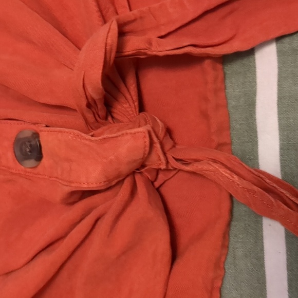 Universal Thread Tank - Picture 3 of 4